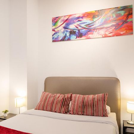 Apartamentos San Leandro, Centro Alicante Eksteriør billede