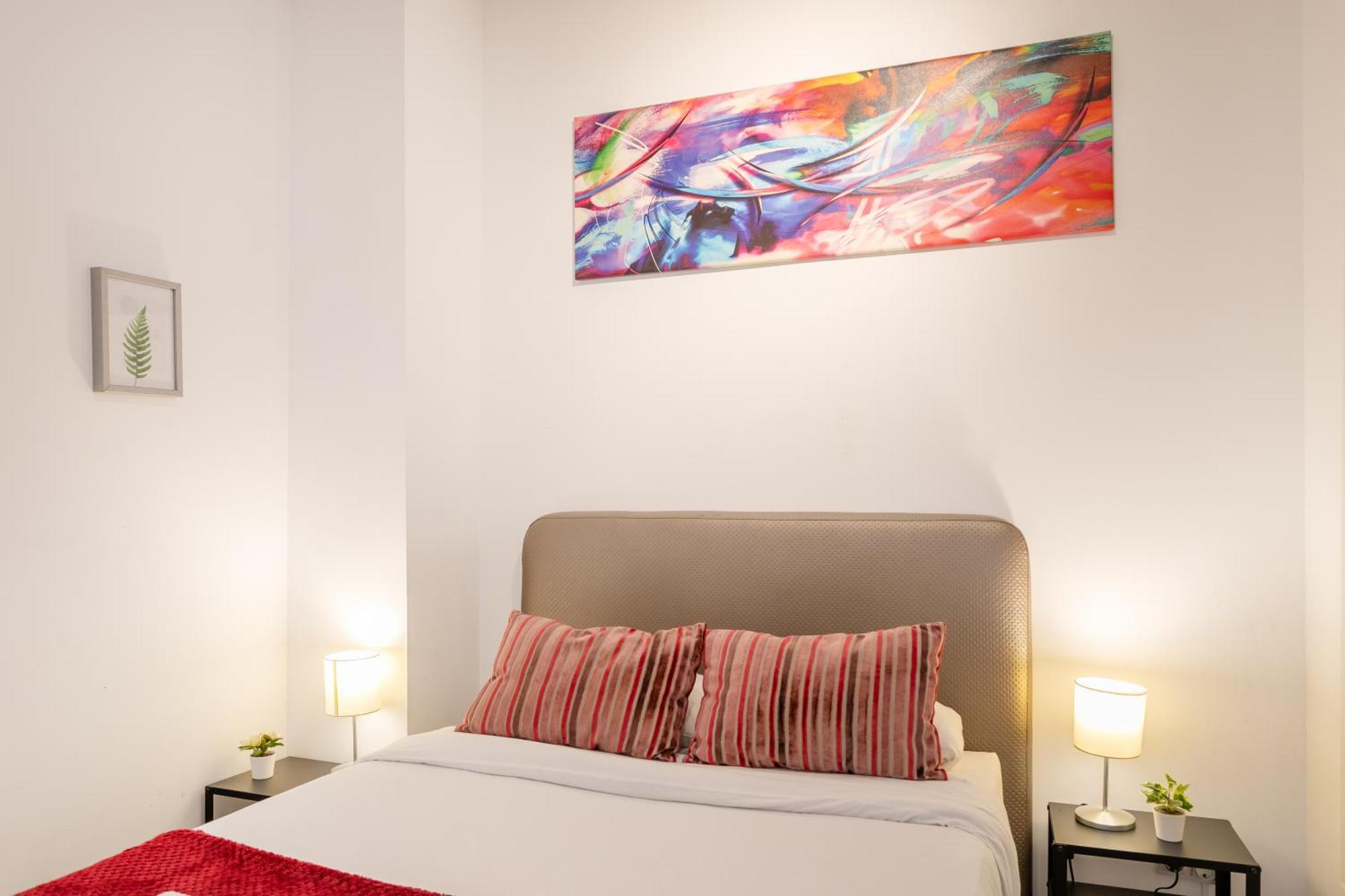 Apartamentos San Leandro, Centro Alicante Eksteriør billede